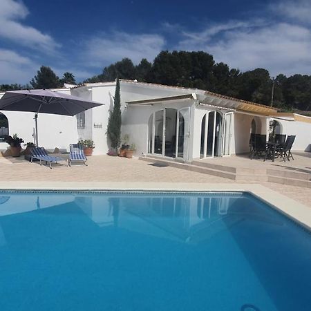 Cheerful 2-Bedroom Villa With Private Pool Calpe Eksteriør billede