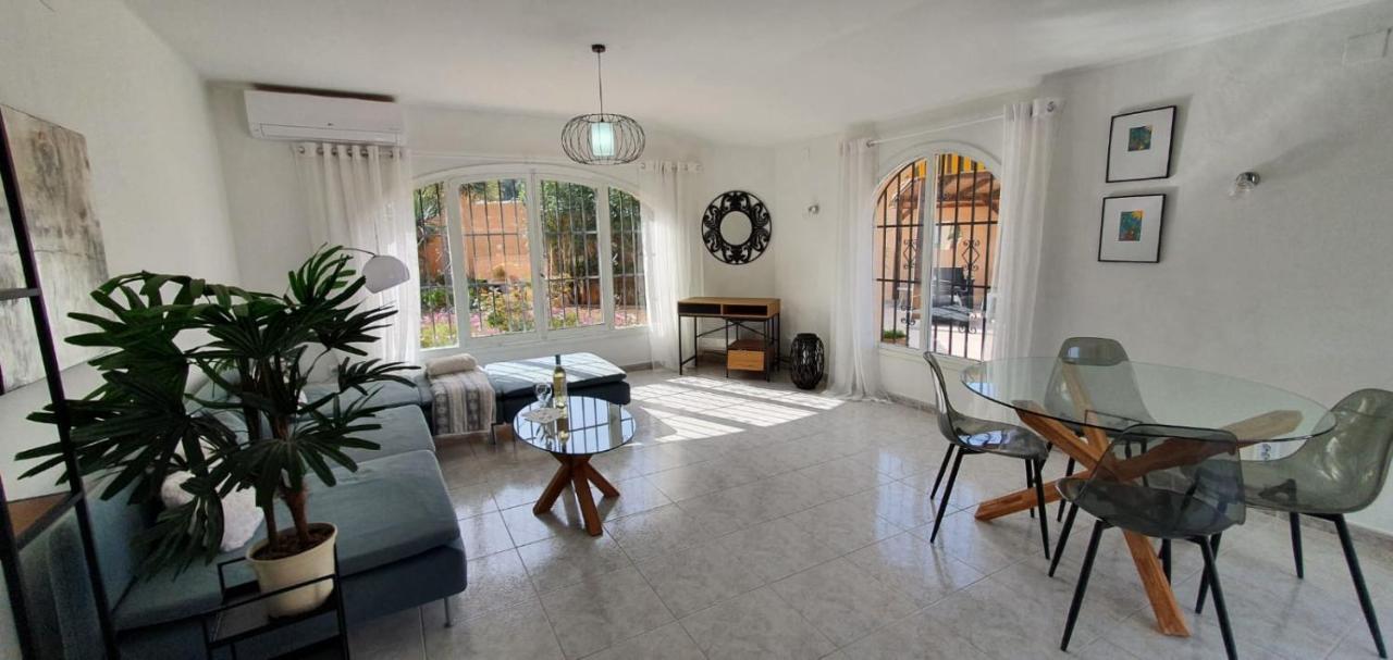 Cheerful 2-Bedroom Villa With Private Pool Calpe Eksteriør billede