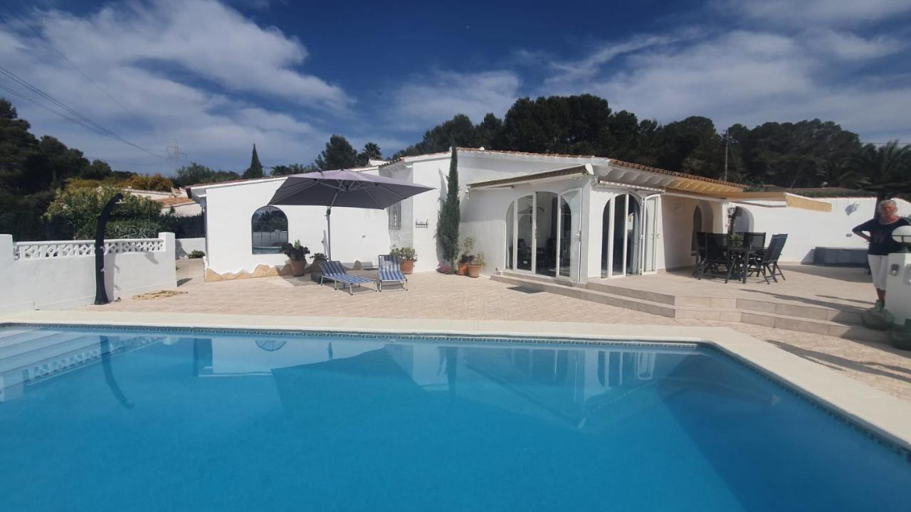 Cheerful 2-Bedroom Villa With Private Pool Calpe Eksteriør billede