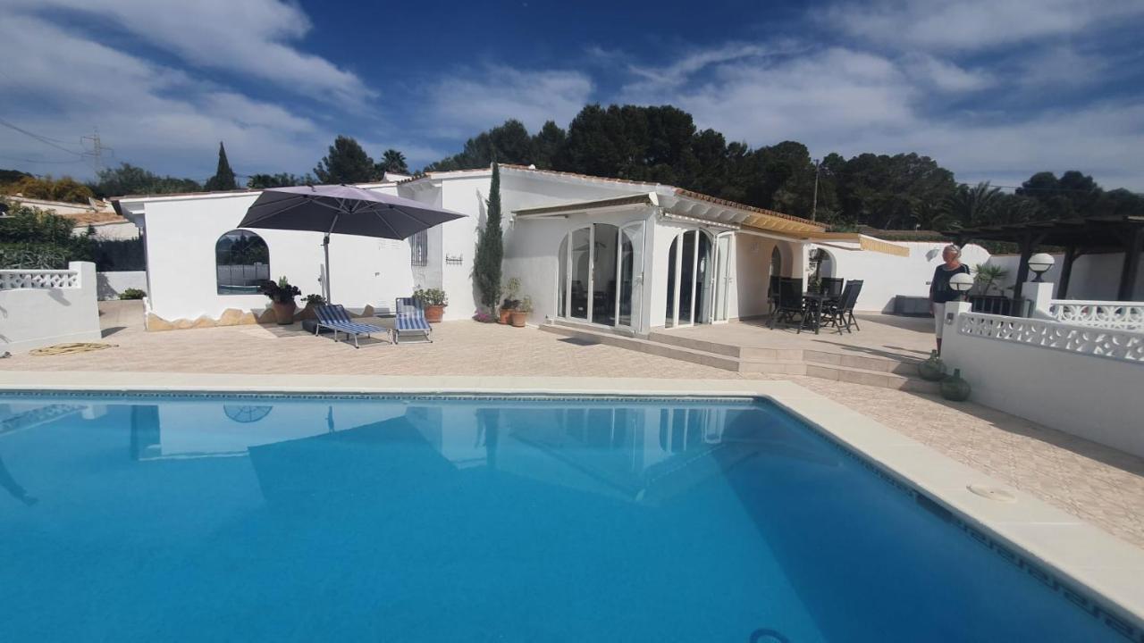 Cheerful 2-Bedroom Villa With Private Pool Calpe Eksteriør billede