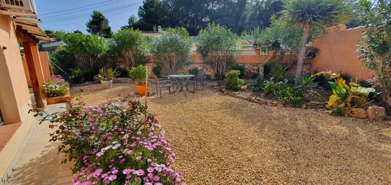 Cheerful 2-Bedroom Villa With Private Pool Calpe Eksteriør billede